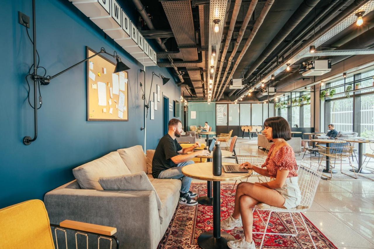 Whoo Bordeaux Bacalan - Hostel Extérieur photo WeWork in Singapore